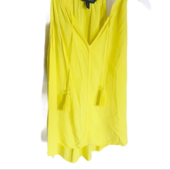 BANANA REPUBLIC V Cut Sleeveless Tank With Boho Tassle Tie Detail Yellow Medium - Picture 7 of 9
